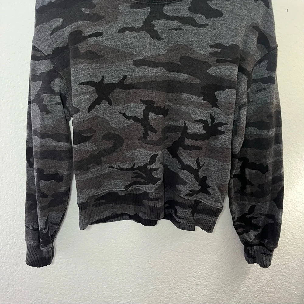 Rails “Ramona” Iron Camo Crewneck Sweatshirt Size Small